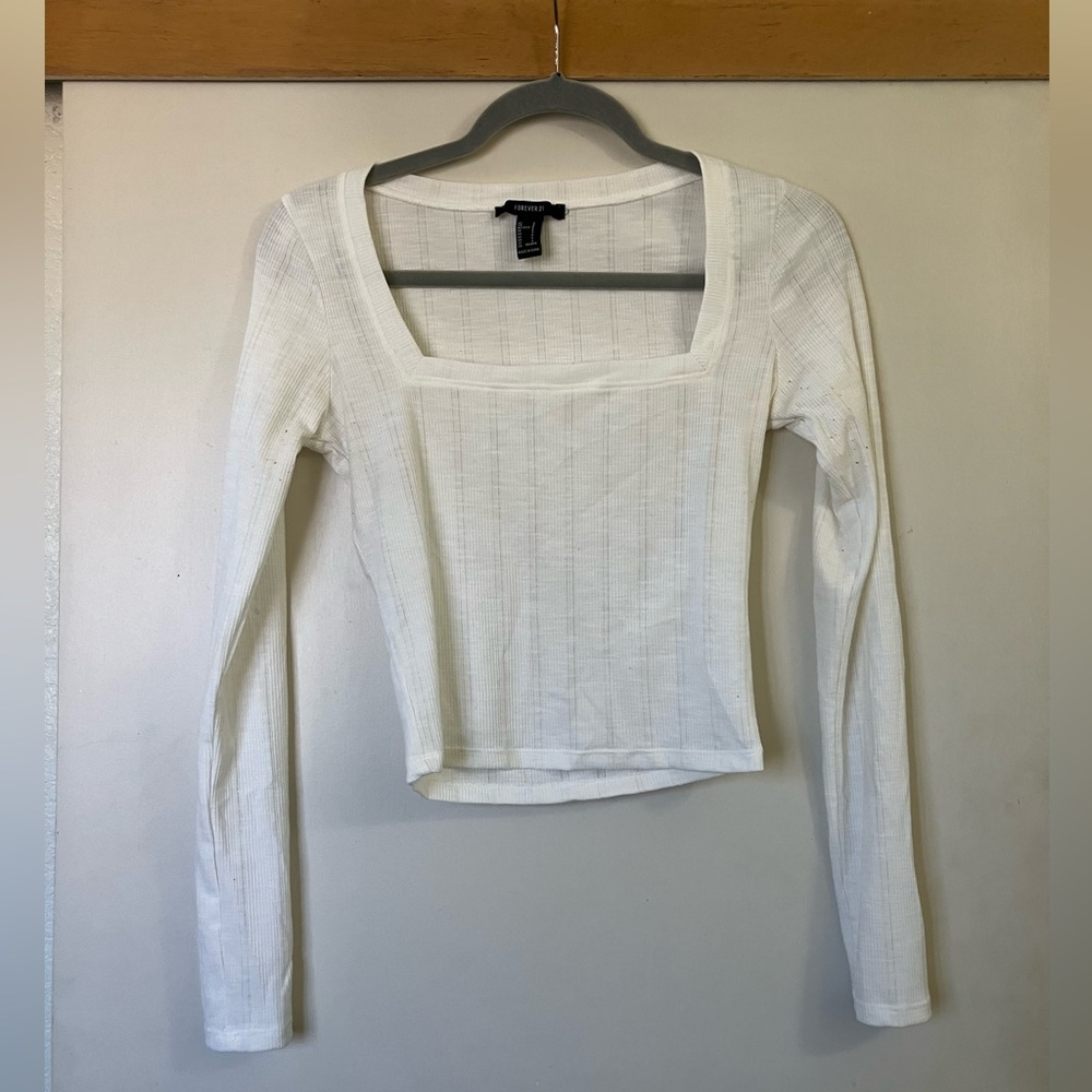 3/$20 Forever 21 cropped long sleeve
